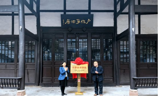 习近平总书记称赞他是“爱国企业家的典
