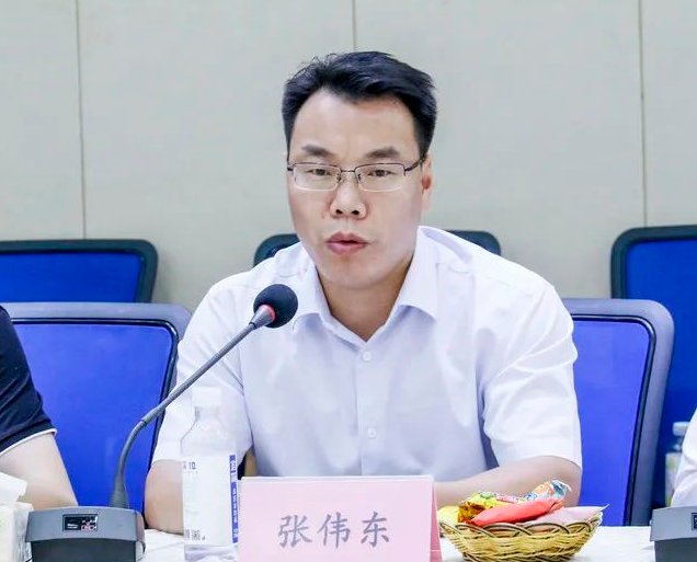 但是人才培养供给侧和产业发展需求侧矛