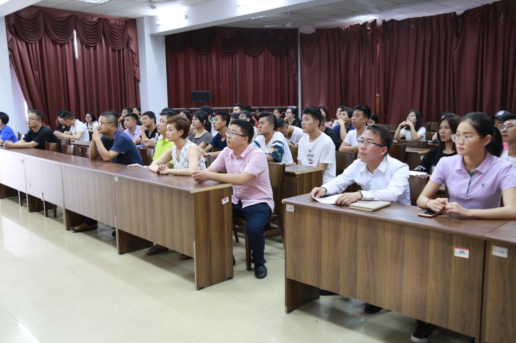 共青团重庆市合川区委副书记张翔出席