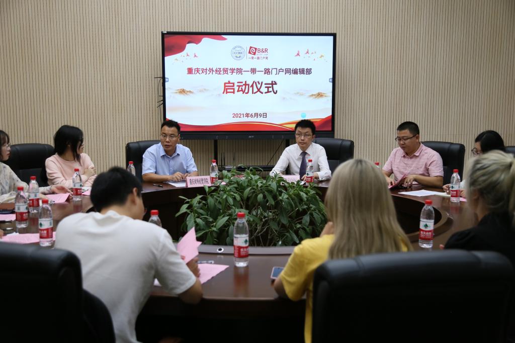 校企合作服务中心张伟东主任强调